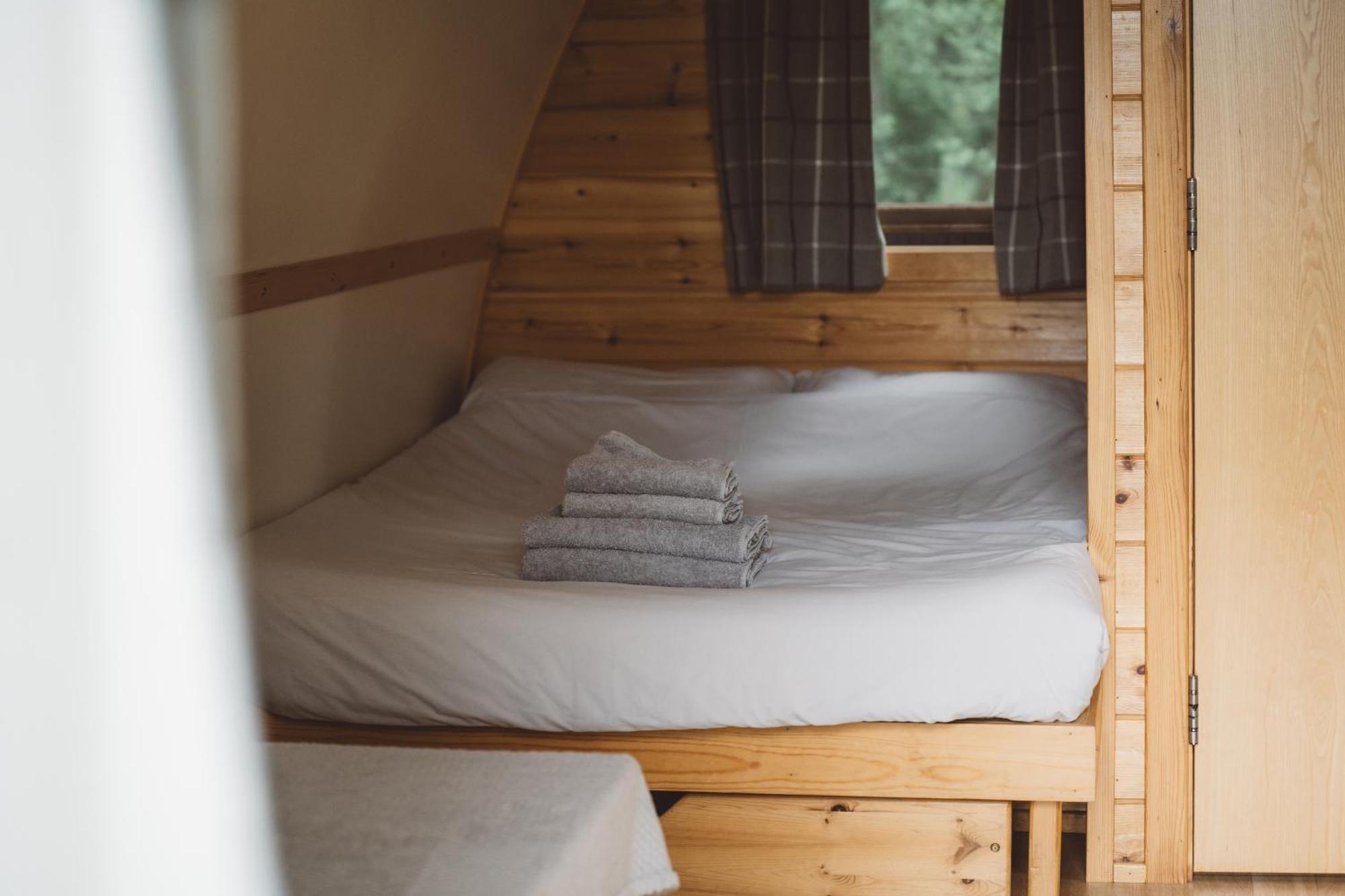 Ball Hall Farm By Wigwam Holidays East Cottingwith 部屋 写真